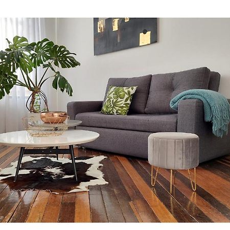 Depa Quevedo - Trendy Revamped Flat - Exceptional Spot In Bogota'S Historic Colonial Square - Candelaria ภายนอก รูปภาพ